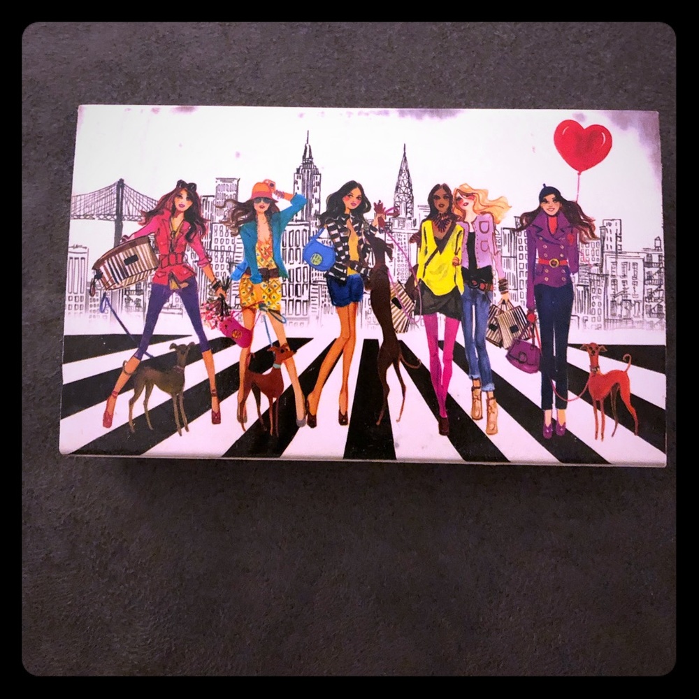 Henri Bendel matches